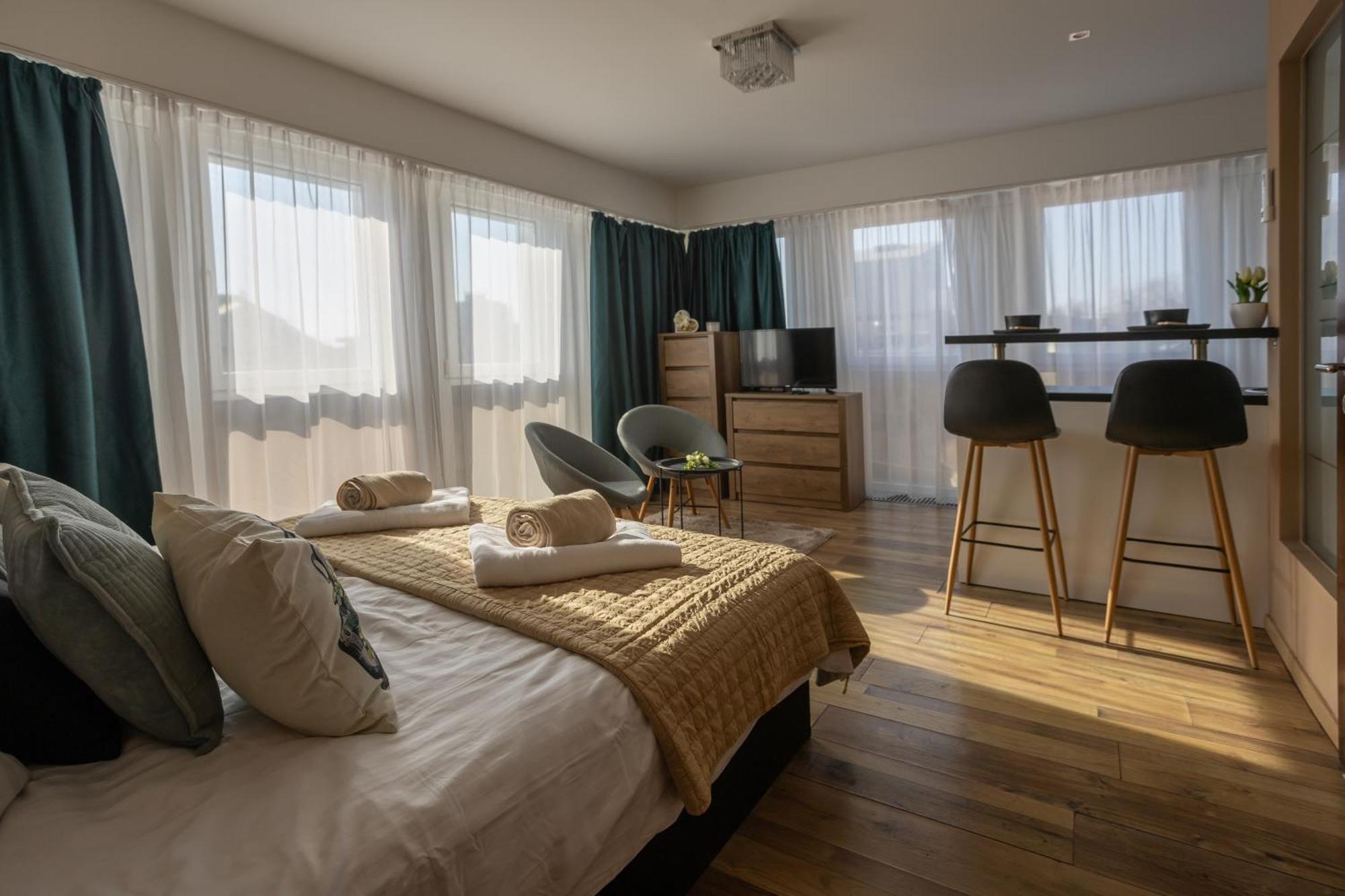Hellowine Apartman II Eger Zewnętrze zdjęcie
