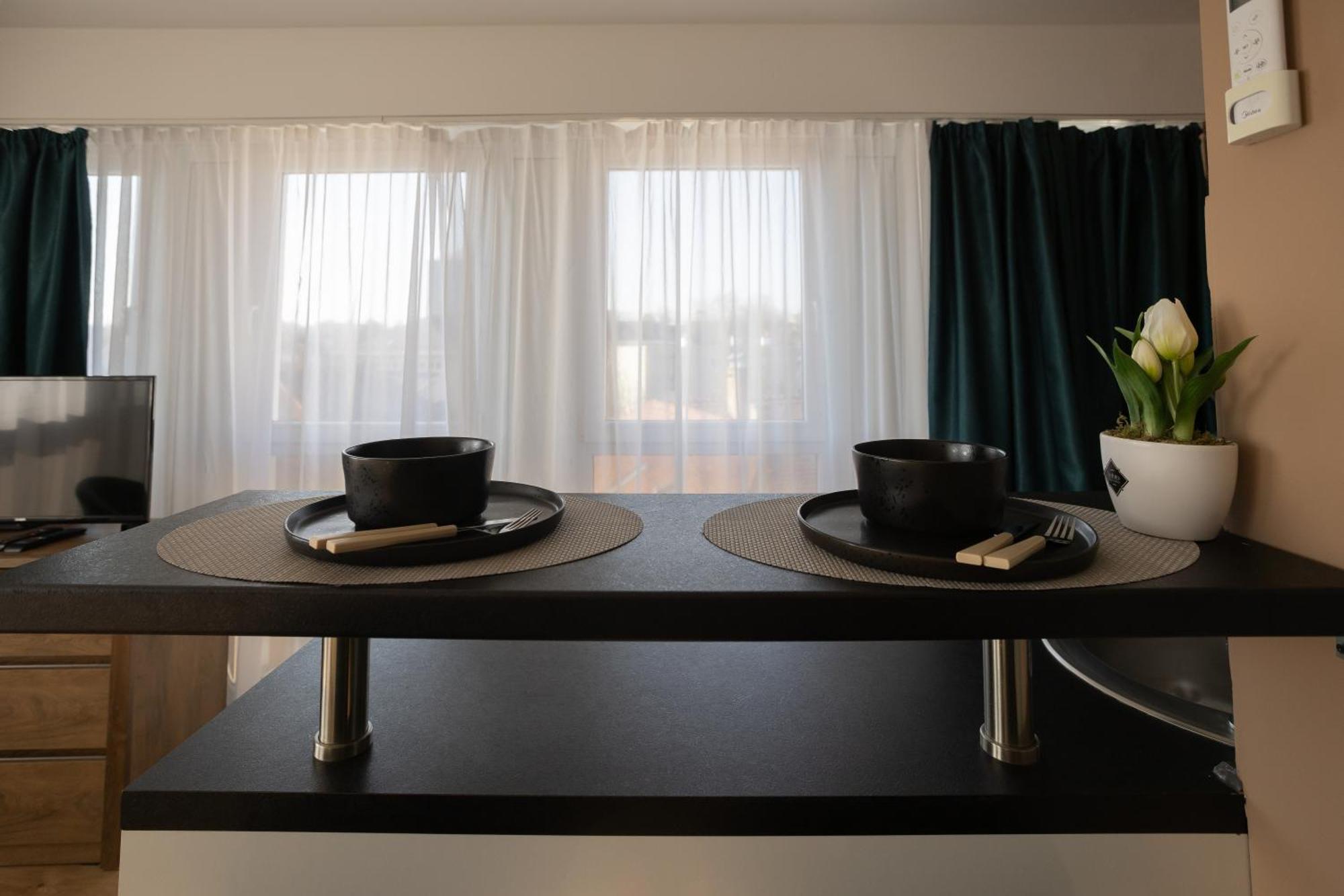 Hellowine Apartman II Eger Zewnętrze zdjęcie
